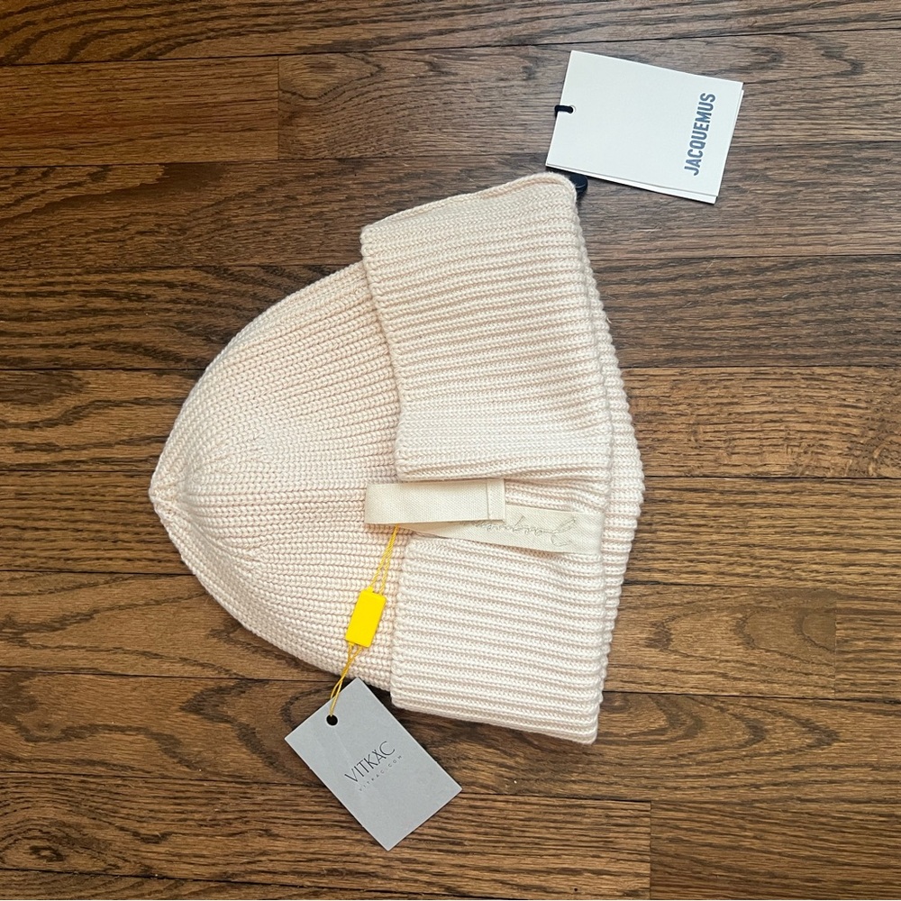 Jacquemus Cream Knit Beanie with Bow Detail